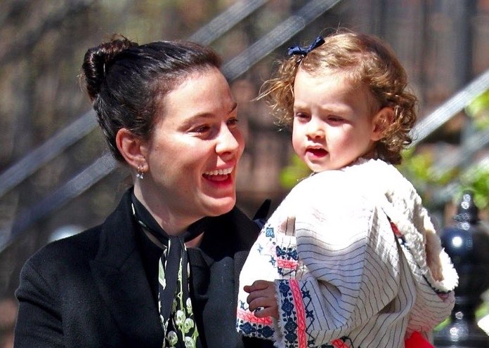 Liv Tyler goes for a walk with daughter Lula Rose Gardner f - Growing Your Baby