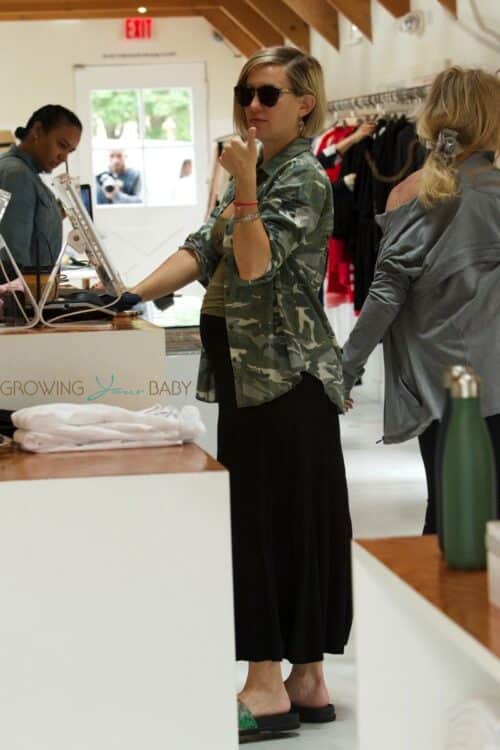 Pregnant Kate Hudson shopping in LA
