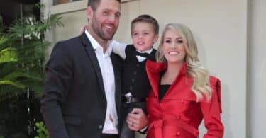 Carrie Underwood, Mike Fisher, Isaiah Fisher at Hollywood walk of fame F