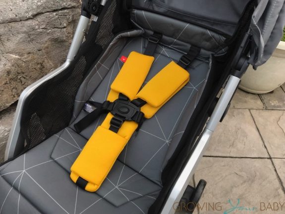 Diono Traverze Super-Compact Stroller - seat