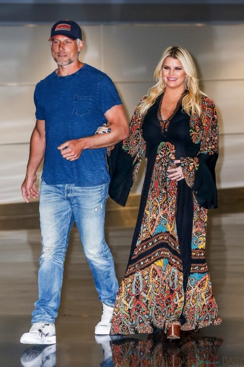 Jessica Simpson lands in NY with husband Eric Johnson after revealing she's pregnantJessica Simpson lands in NY with husband Eric Johnson after revealing she's pregnant