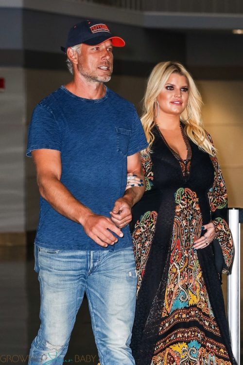 Jessica Simpson lands in NY with husband Eric Johnson after revealing she's pregnant