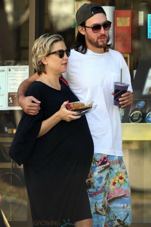 Very pregnant Kate Hudson, Danny Fujikawa step out in LA