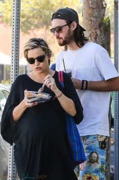 Very pregnant Kate Hudson and Danny Fujikawa step out in LA