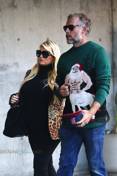 Pregnant Jessica Simpson enjoys a Christmas event with her husband Eric Johnson