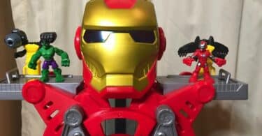 REVIEW -Marvel Superheroes Ironman Headquarters