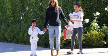 halle berry steps out in La with her kids Nahla and Maceo December 2018