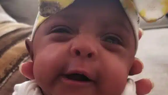 23 week 8.6 Ounce Baby Saybie micropreemie.jpg