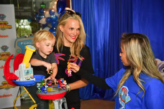 Molly sims at paw patrol event