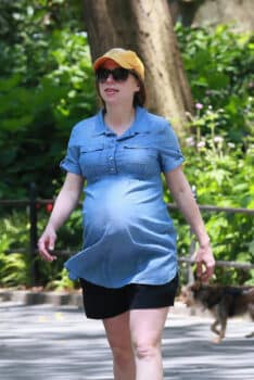 A very pregnant Chelsea Clinton out in NYC 2019