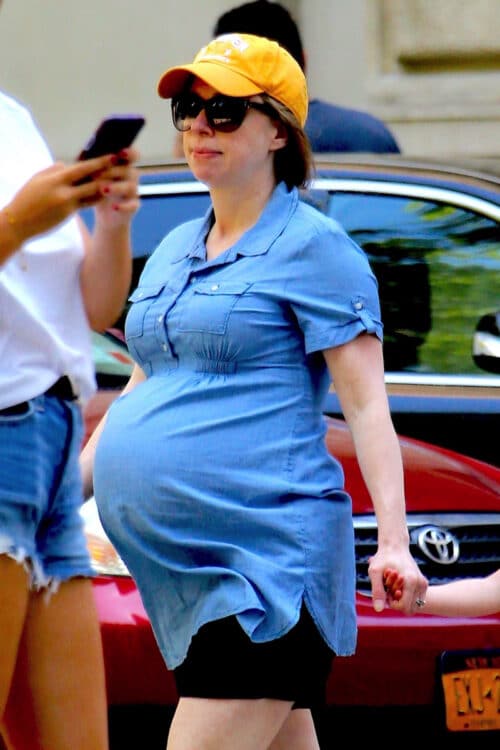 A very pregnant Chelsea Clinton out in NYC with daughter Charlotte