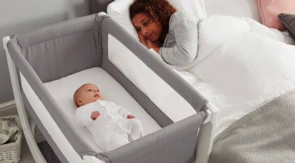 shnuggle air crib