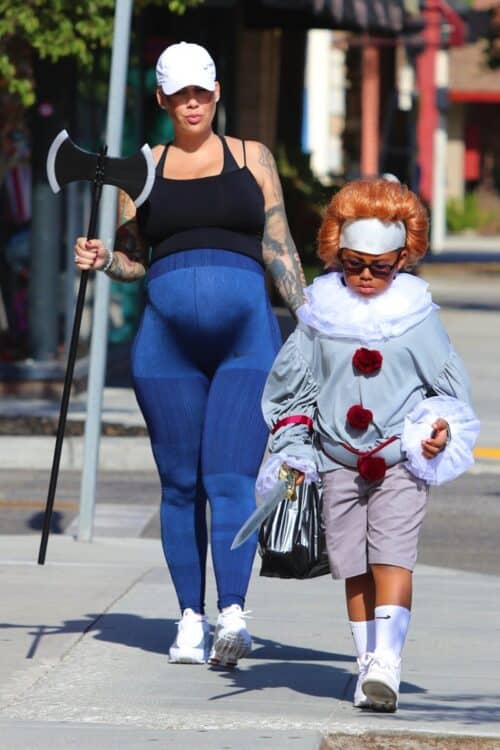 Pregnant Amber Rose costume shopping with her son Sebastian.