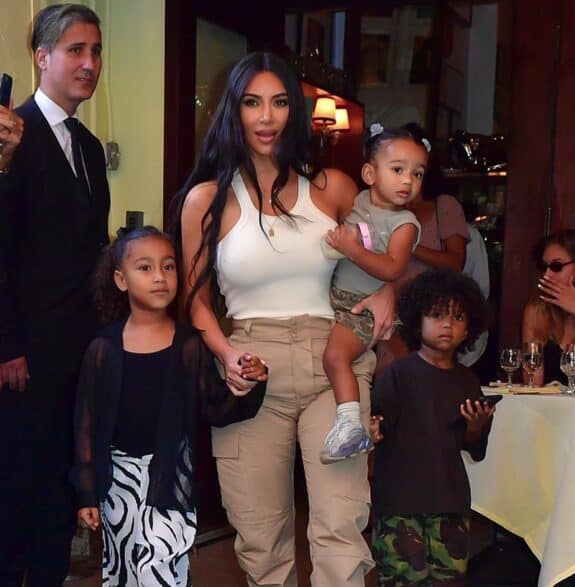  Kim Kardashian and Kanye West head to Ciprianis in NYC september 29, 2019