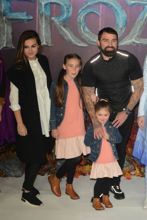 Ant Middleton with daughters Shyla and Priseis at frozen 2 premiere