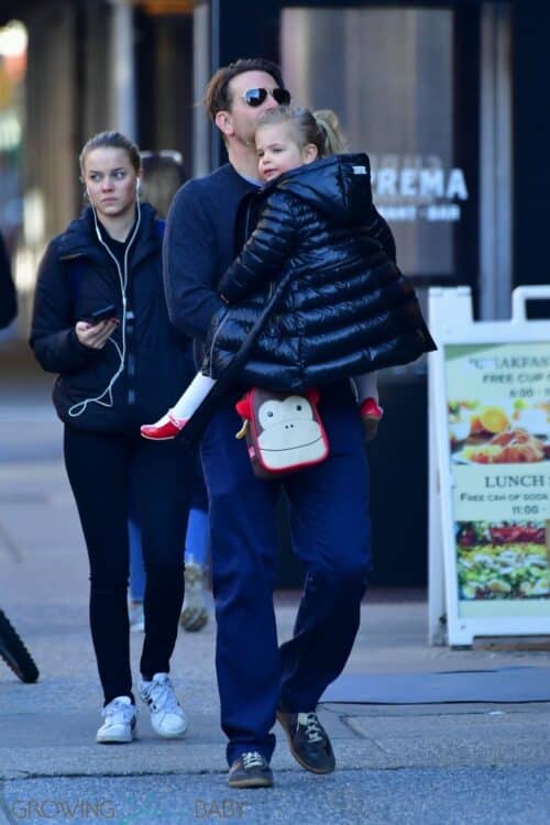 Dad Bradley Cooper Smooches his daughter Daughter Lea
