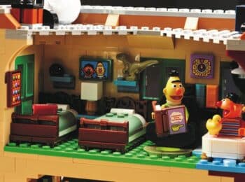 123 Sesame Street LEGO Set - bert and ernie