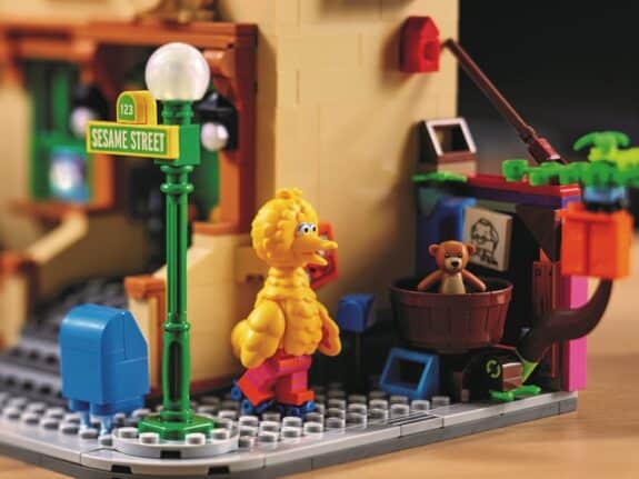 123 Sesame Street LEGO Set - big bird