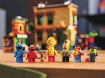 123 Sesame Street LEGO Set - characters