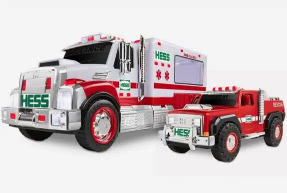 Hess 2020 Ambulance and Rescue Playset
