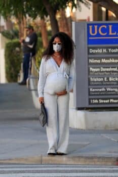Very Pregnant Kelly Rowland Visits Her Doctor In LA