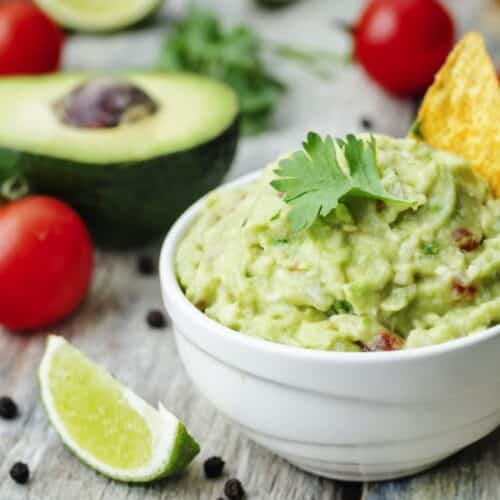 Game Day Homemade Guacamole! Step by Step Recipe