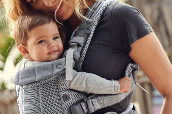 BABYBJORN Announces New Baby Carrier Harmony parents