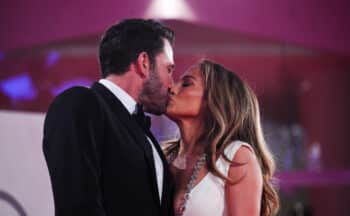 Ben Affleck and Jennifer Lopez kiss on the red carpet for the movie The Last Duel Venice Film Festival 2021