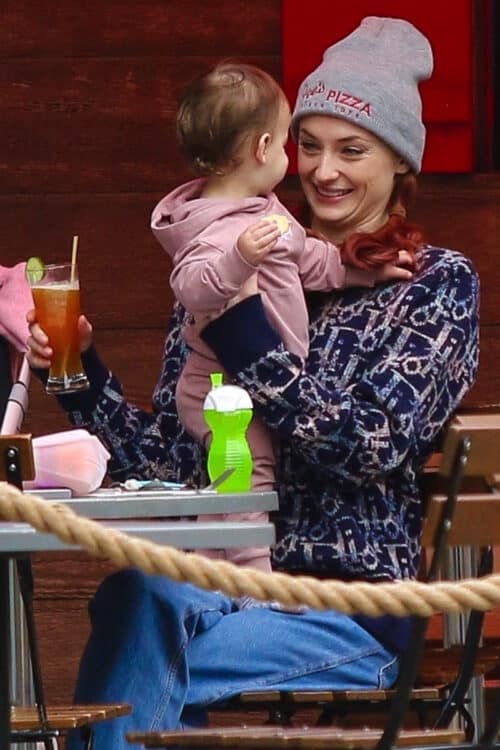 Sophie Turner and daughter Willa pictured at a Soho eatery this afternoon in Manhattan.