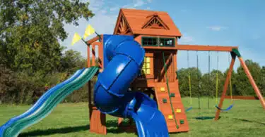 Recalled Cloud Racer Playset