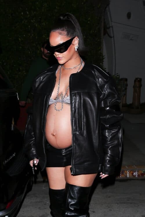 Pregnant Rihanna flaunts her growing baby bump in Santa Monica