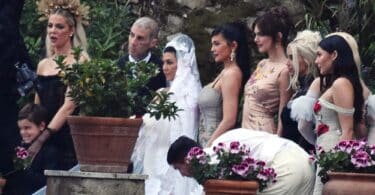family photo kourtney kardashian and travis barker wedding