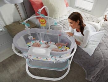 Fisher-Price Soothing Motions Bassinet