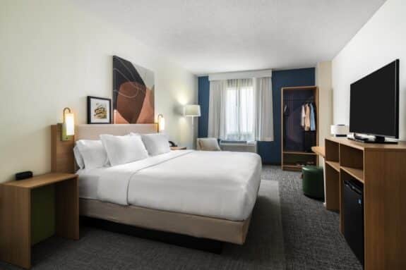 Hilton Unveils New Value Driven Brand - Spark by Hilton guest room