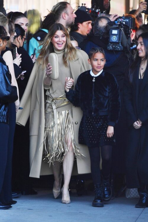 Ellen Pompeo and daughter Sienna arrive at the Michael Kors show