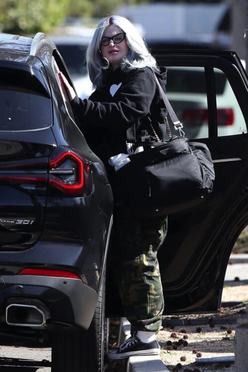 Kelly Osbourne and her baby boy Sidney enjoy some quality time while visiting a friend in L.A.