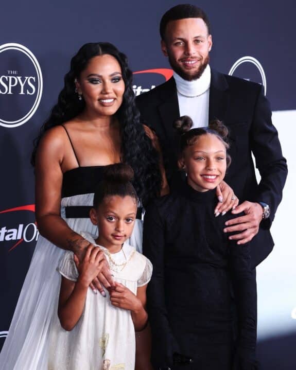 Stephen Curry and wife Ayesha Curry with children arrive at the 2022 ESPY Awards