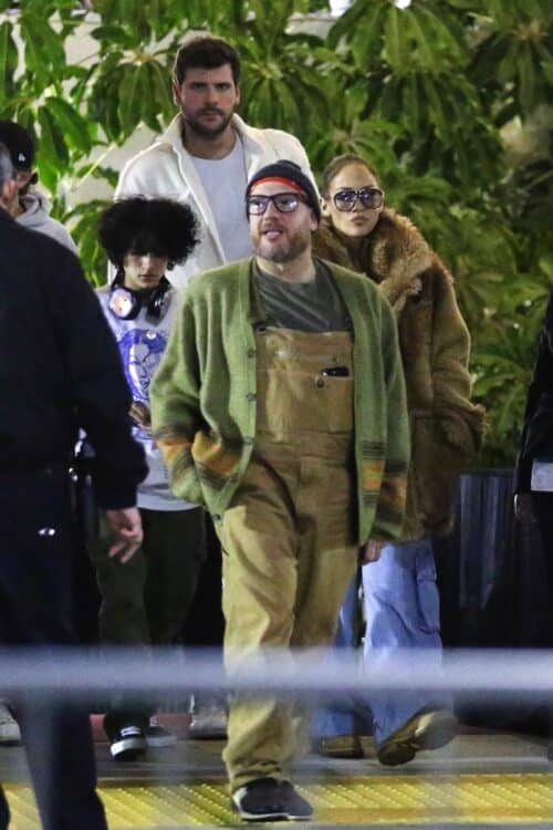 Emme Anthony walks with her mom Jennifer Lopez after SZA concert 