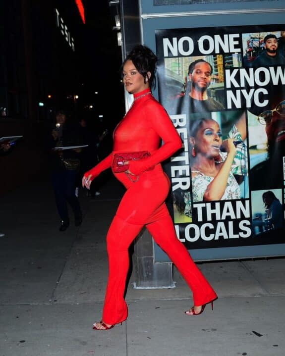 Pregnant Rihanna leaves a park in NYC wearing a re jump suit