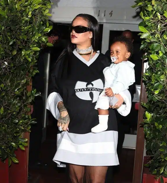 Rihanna takes her baby to dinner with her mother at Giorgio Baldi Restaurant in Santa Monica