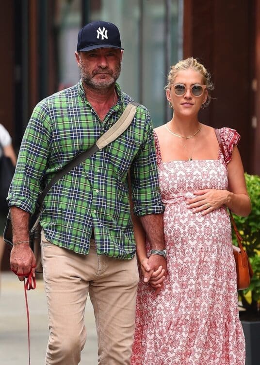 Liev Schreiber and pregnant wife Taylor Neisen hold hands as they get brunch in NoHo