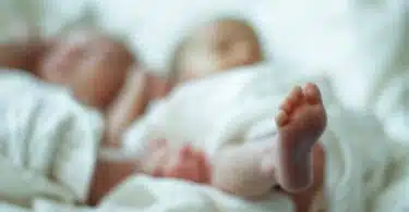 Rare Simultaneous Twins Born at the Same Time Amaze Doctors
