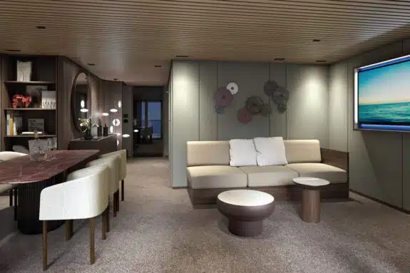 Norwegian Aqua Haven living room