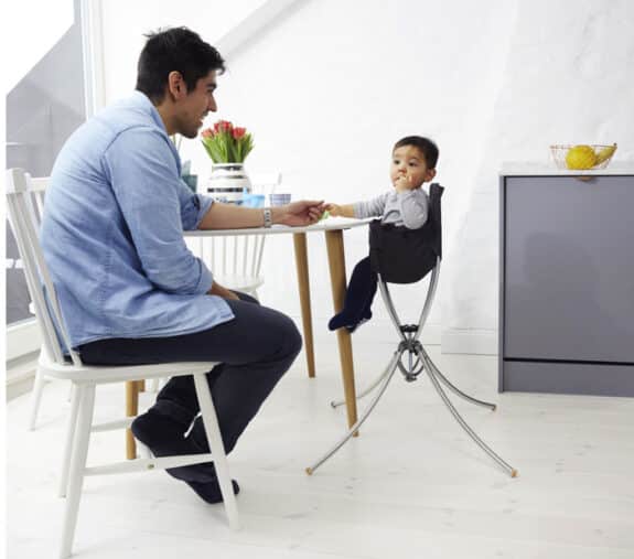 Vaggaro - A Compact 3-in-1 Solution That Grows with Your Child highchair
