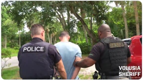 Florida Father Charged After Toddler Dies in Sweltering Truck While He Drank at Bar