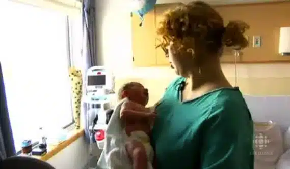 Aimee Renard with baby Jaxyn
