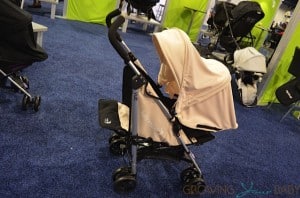 Baby Jogger 2014 Vue Stroller - seat reversed in white