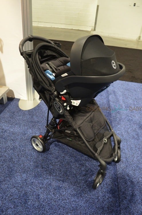 Baby Jogger City Mini Zip stroller - with infant seat