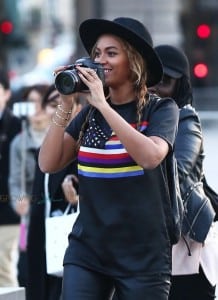 Beyonce out in Paris