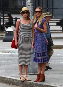 Candice Swanepoel & a pregnant Doutzen Kroes step out in NYC